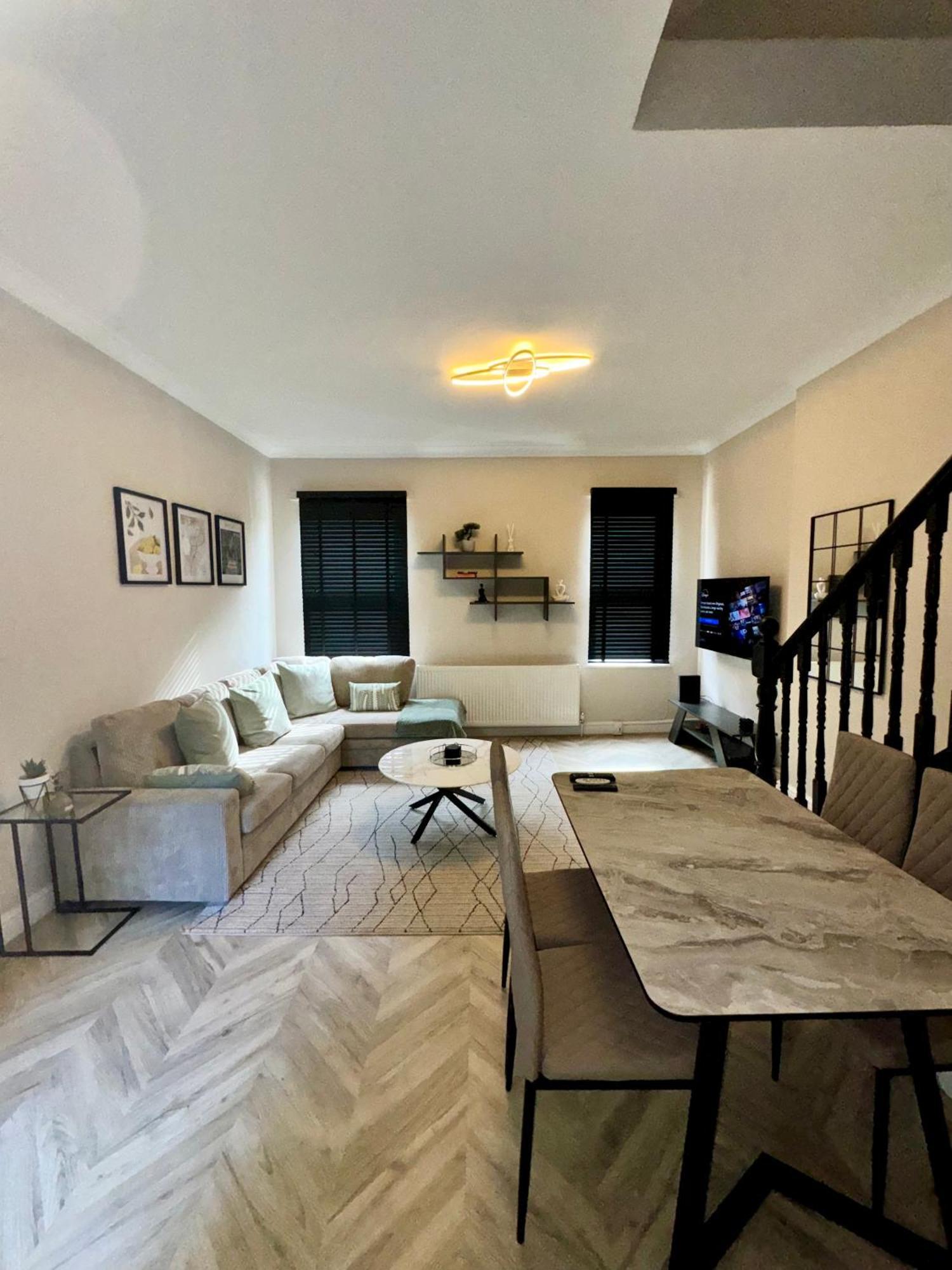 Апартаменты Park House, Refurbed Modern Interior, Located In Finsbury Park Лондон Экстерьер фото